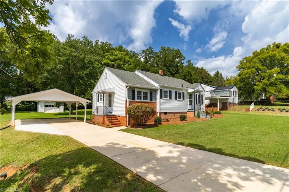 625 Elm Street Asheboro, NC 27203
