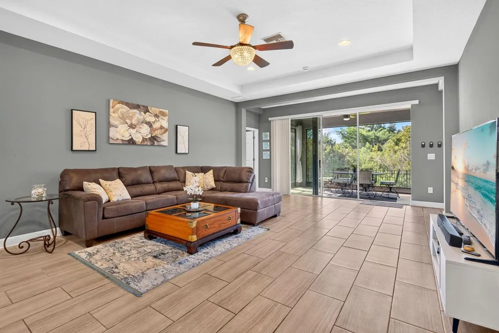 792 ROSEMARY CIRCLE Bradenton, FL 34212