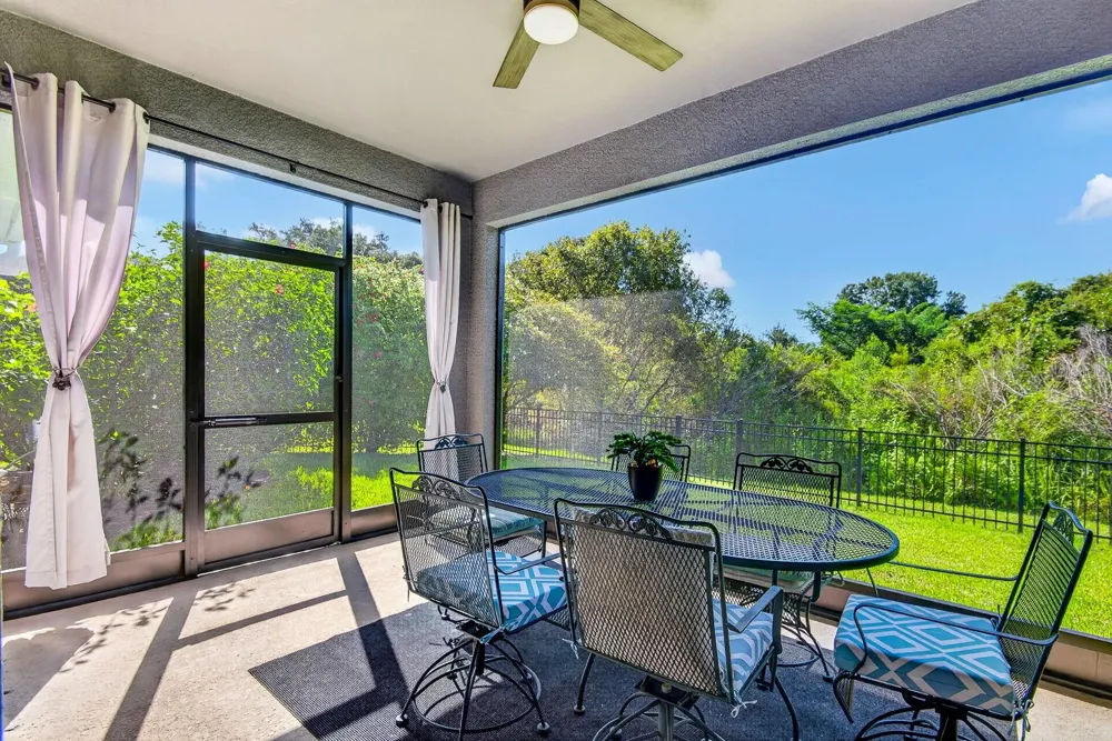 792 ROSEMARY CIRCLE Bradenton, FL 34212