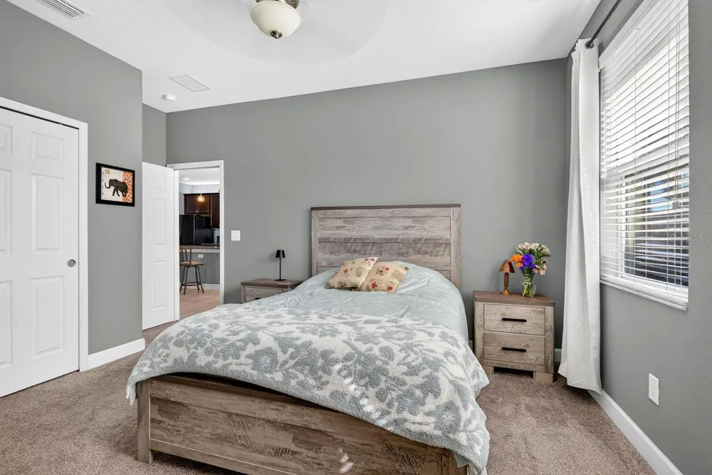 792 ROSEMARY CIRCLE Bradenton, FL 34212