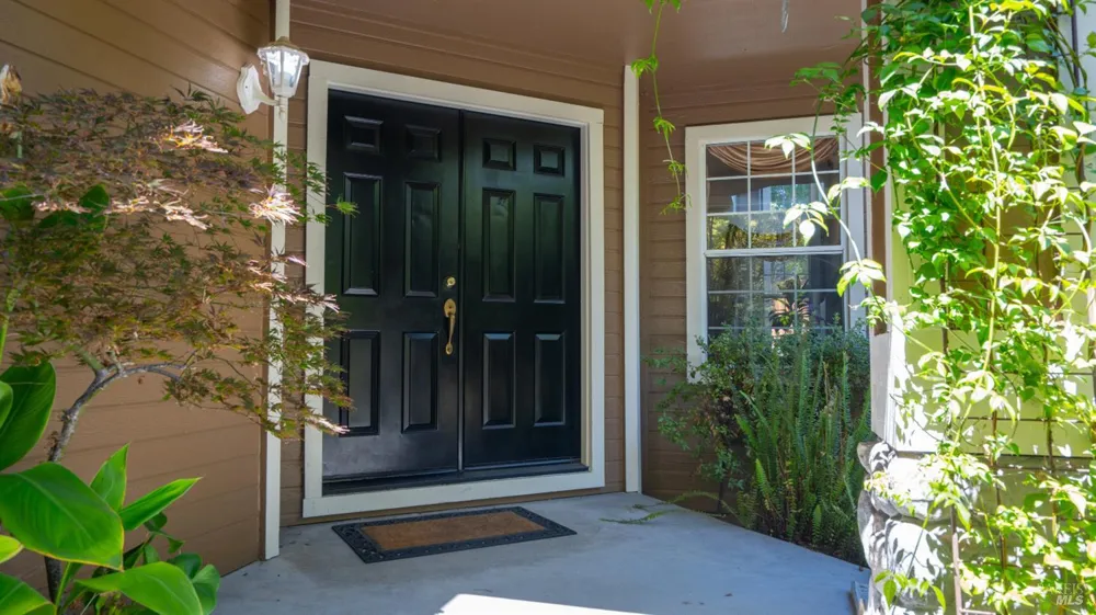 1751 Inverness Drive Petaluma, CA 94954