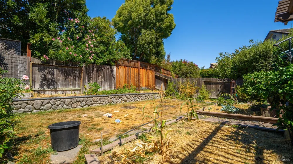 1751 Inverness Drive Petaluma, CA 94954