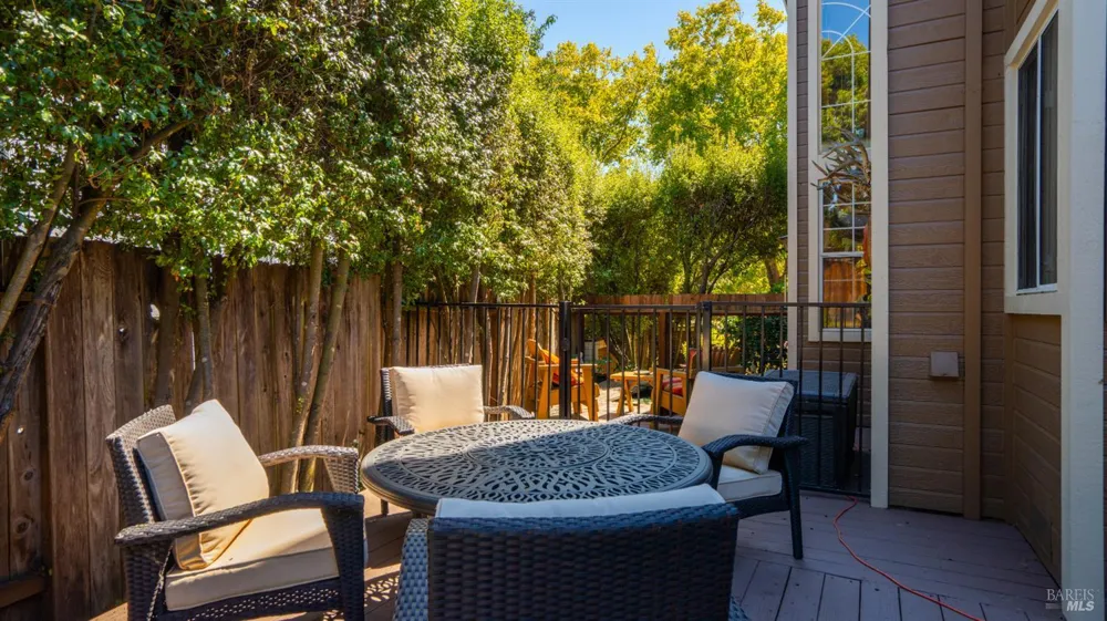 1751 Inverness Drive Petaluma, CA 94954