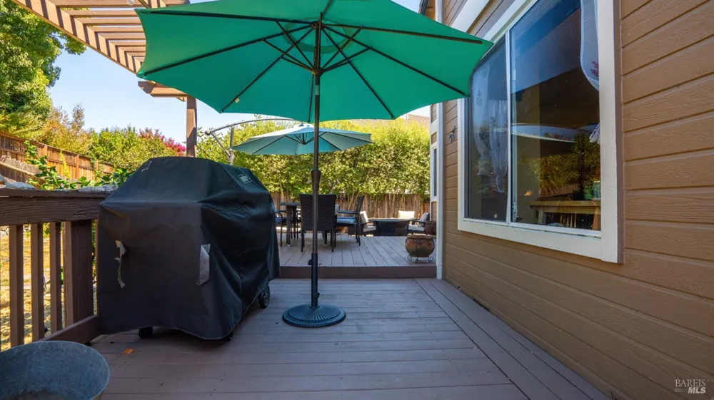 1751 Inverness Drive Petaluma, CA 94954