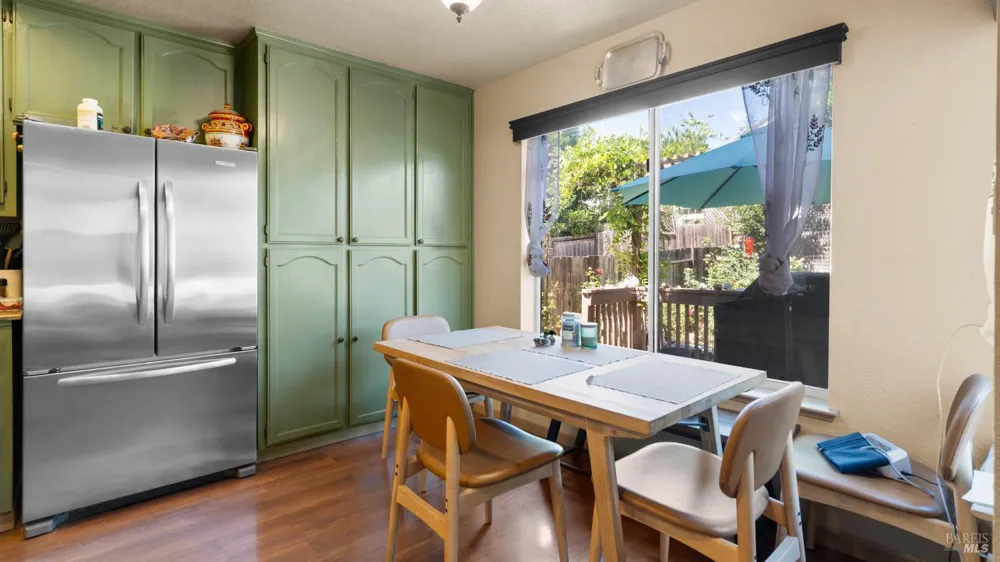 1751 Inverness Drive Petaluma, CA 94954