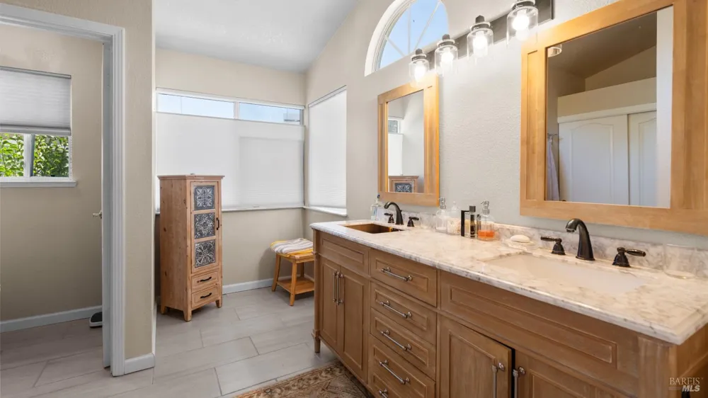 1751 Inverness Drive Petaluma, CA 94954