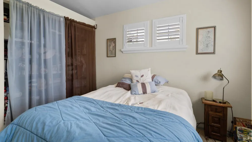 1751 Inverness Drive Petaluma, CA 94954