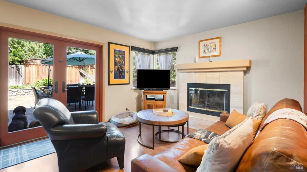1751 Inverness Drive Petaluma, CA 94954