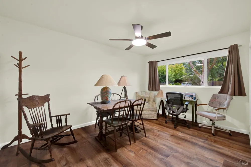 3086 Hermosa Drive Napa, CA 94558