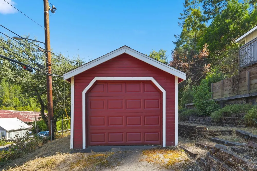 6175 Cazadero Highway Cazadero, CA 95421