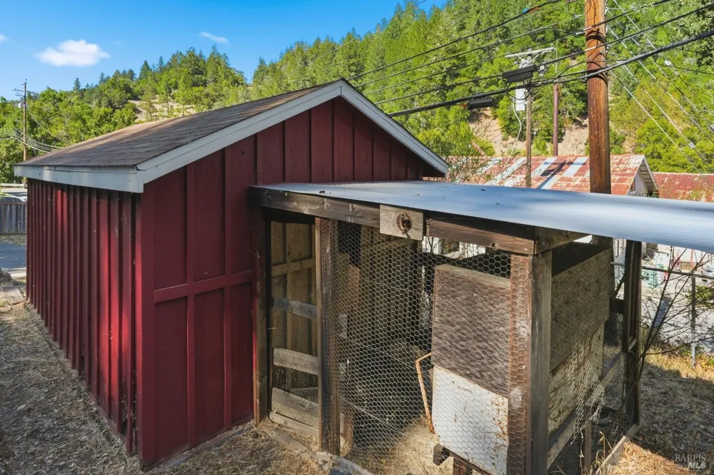 6175 Cazadero Highway Cazadero, CA 95421