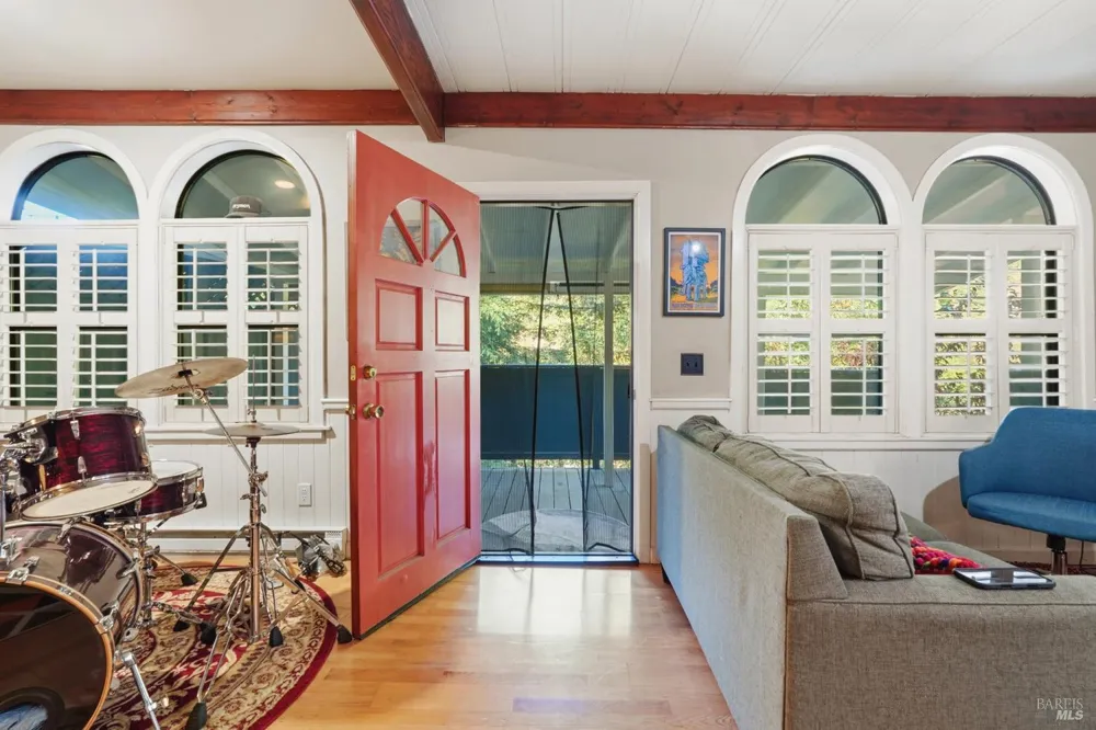 6175 Cazadero Highway Cazadero, CA 95421
