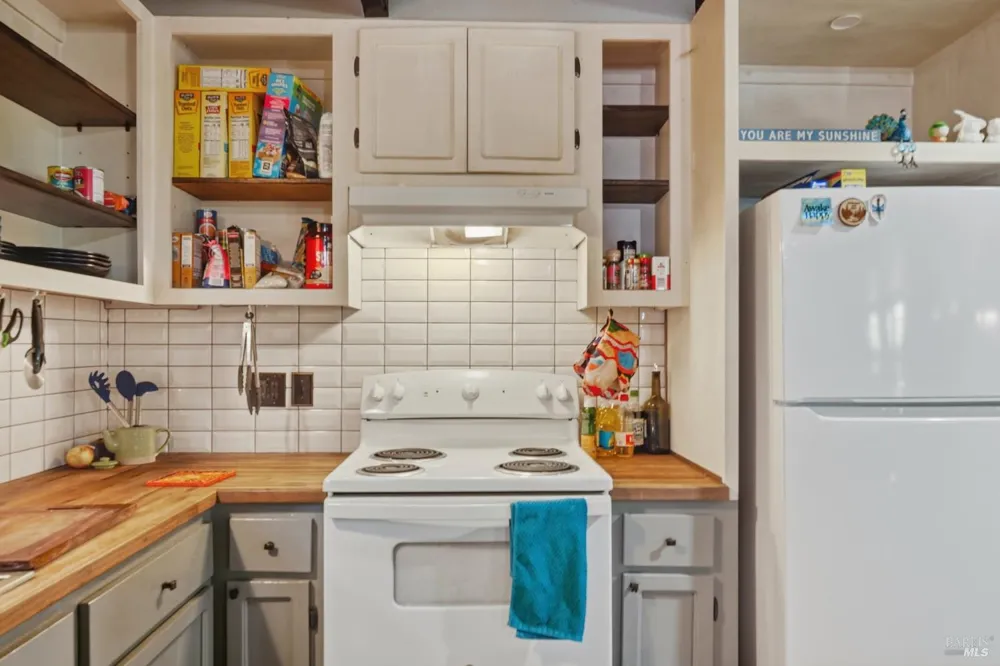 6175 Cazadero Highway Cazadero, CA 95421