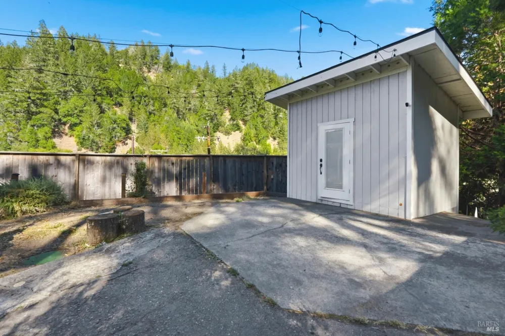 6175 Cazadero Highway Cazadero, CA 95421