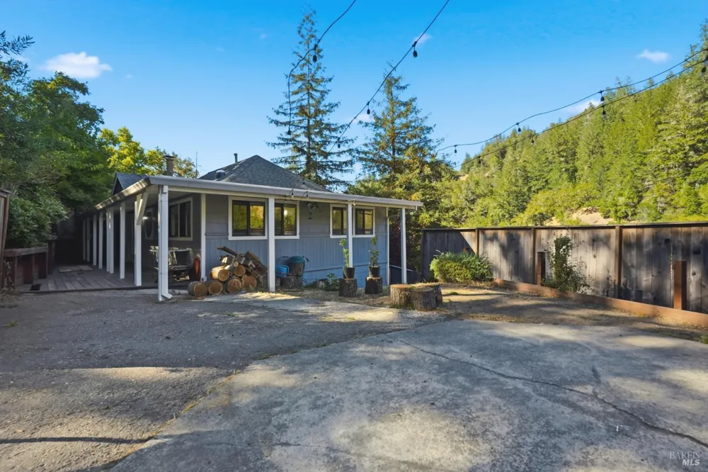 6175 Cazadero Highway Cazadero, CA 95421