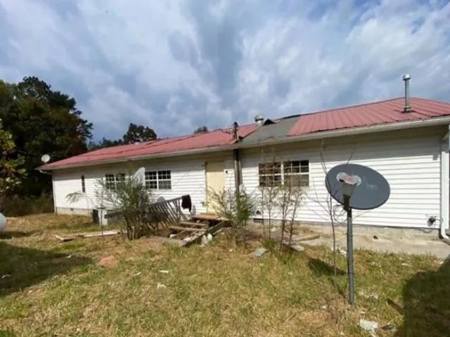 188 County Road 526 Athens, TN 37303