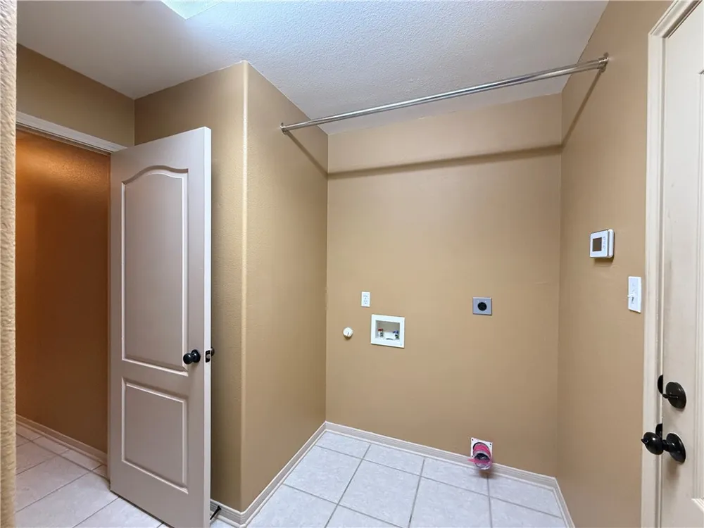 7605 Bayonne Drive Corpus Christi, TX 78414