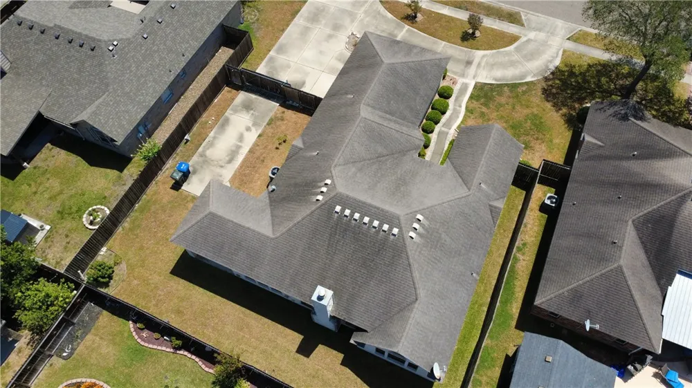 7605 Bayonne Drive Corpus Christi, TX 78414