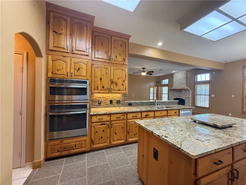 7605 Bayonne Drive Corpus Christi, TX 78414