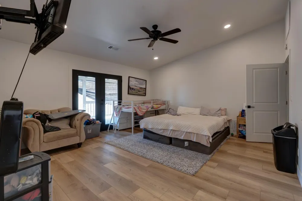 561 Rushing Road Waterford, CA 95386