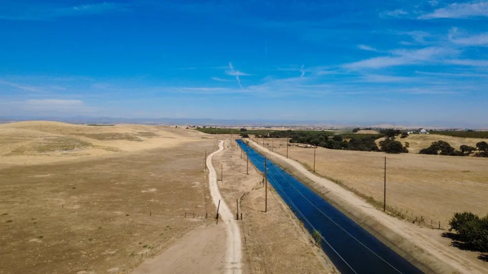 561 Rushing Road Waterford, CA 95386