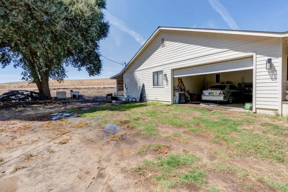 561 Rushing Road Waterford, CA 95386