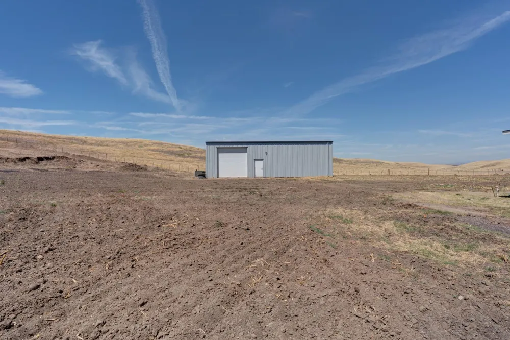 561 Rushing Road Waterford, CA 95386