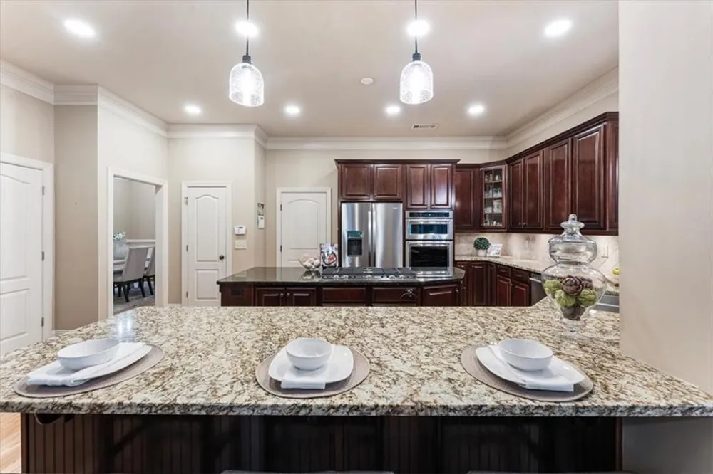 195 Fredericks Cove Dawsonville, GA 30534