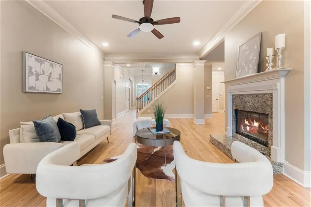 195 Fredericks Cove Dawsonville, GA 30534