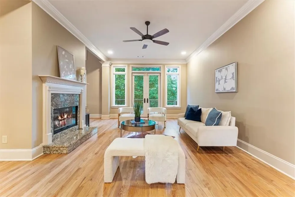 195 Fredericks Cove Dawsonville, GA 30534