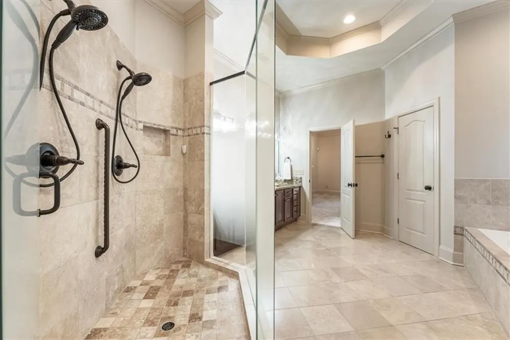 195 Fredericks Cove Dawsonville, GA 30534
