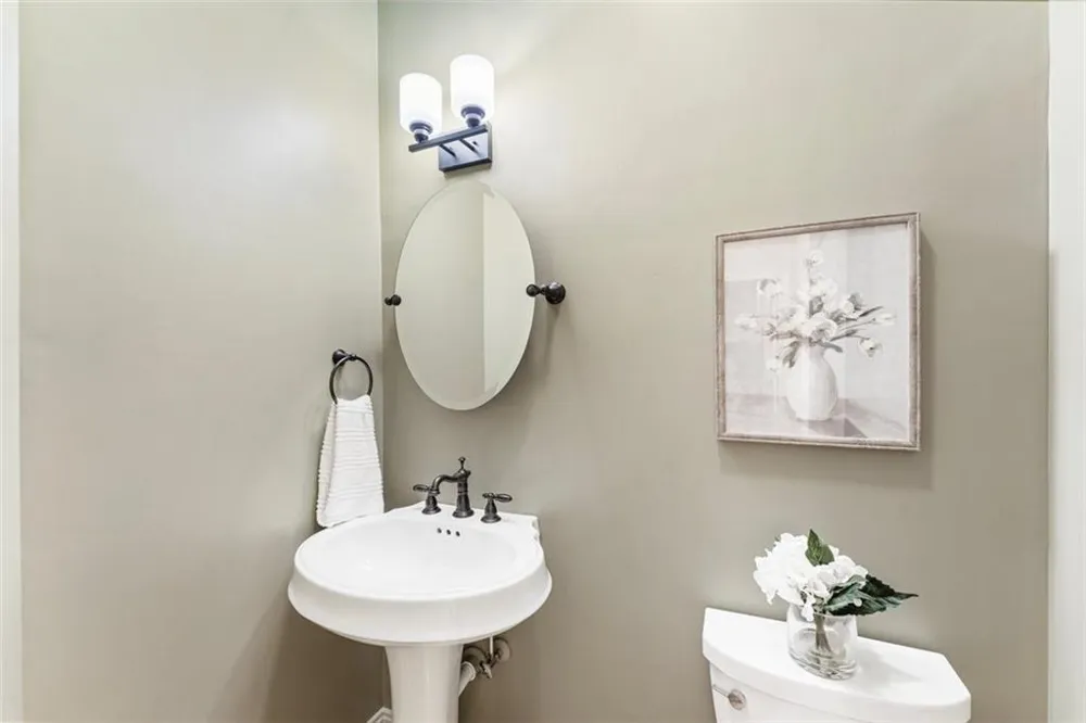 195 Fredericks Cove Dawsonville, GA 30534