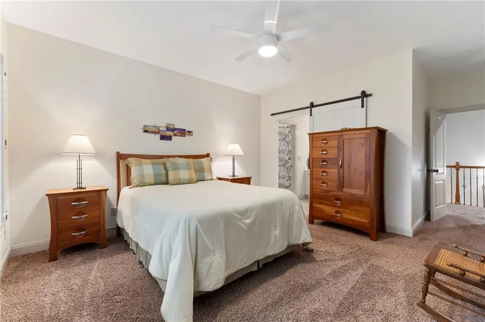 195 Fredericks Cove Dawsonville, GA 30534