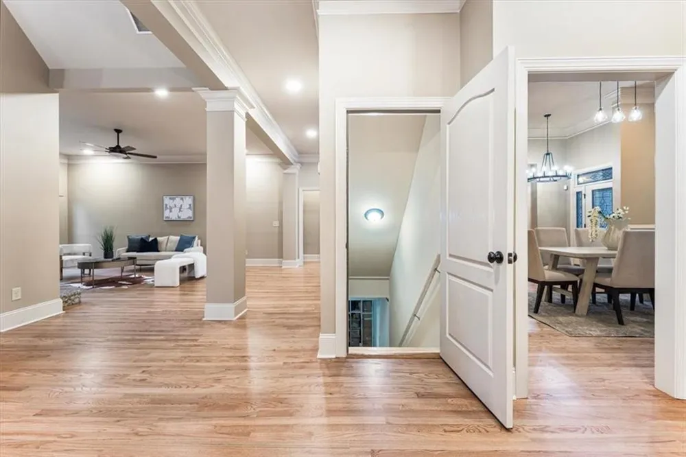 195 Fredericks Cove Dawsonville, GA 30534