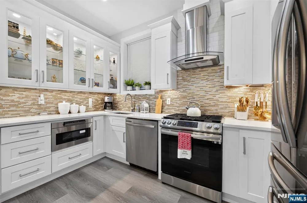 128 Sherman Place Jersey City, NJ 07307