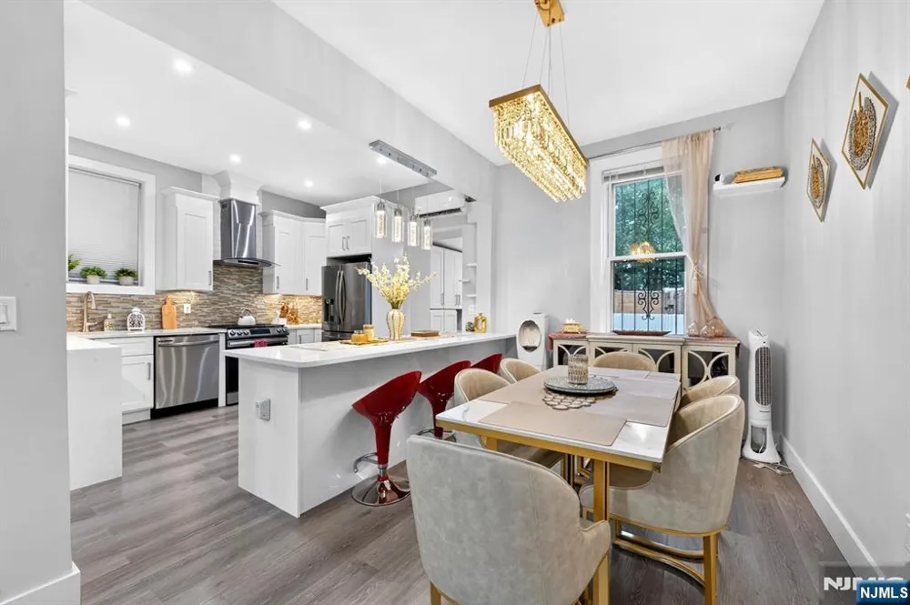 128 Sherman Place Jersey City, NJ 07307