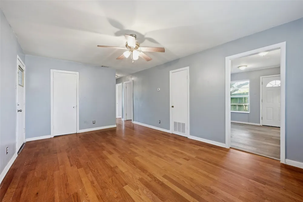 636 S Andrews Avenue Sherman, TX 75090