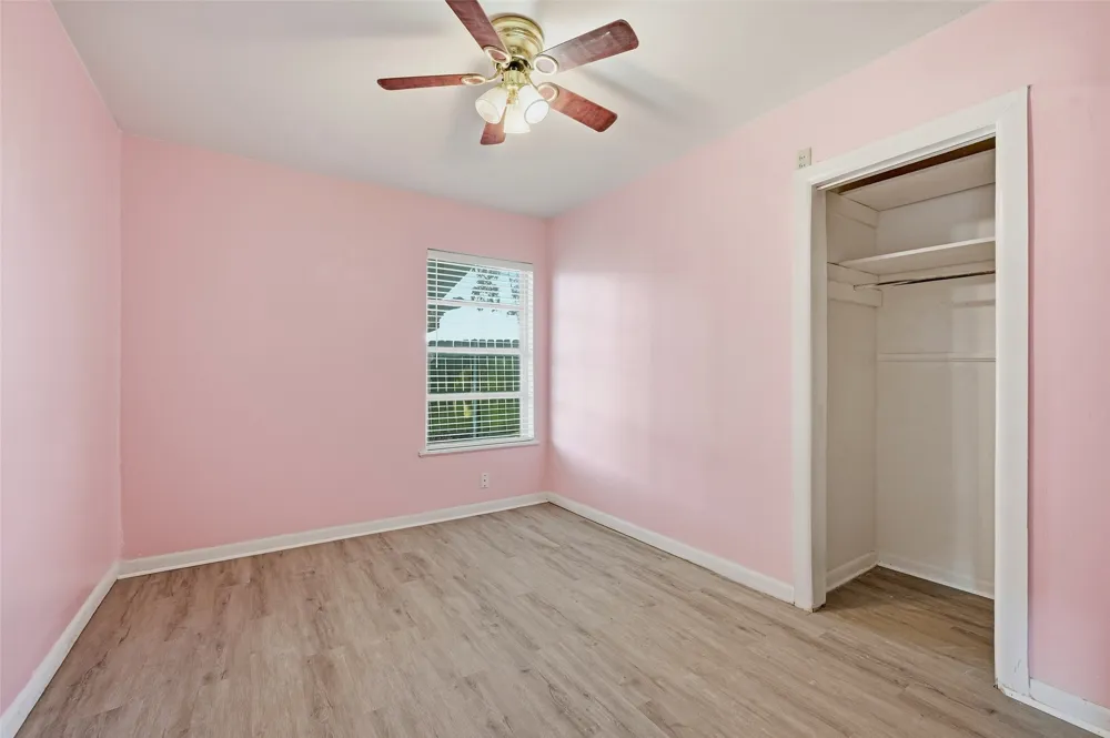 636 S Andrews Avenue Sherman, TX 75090
