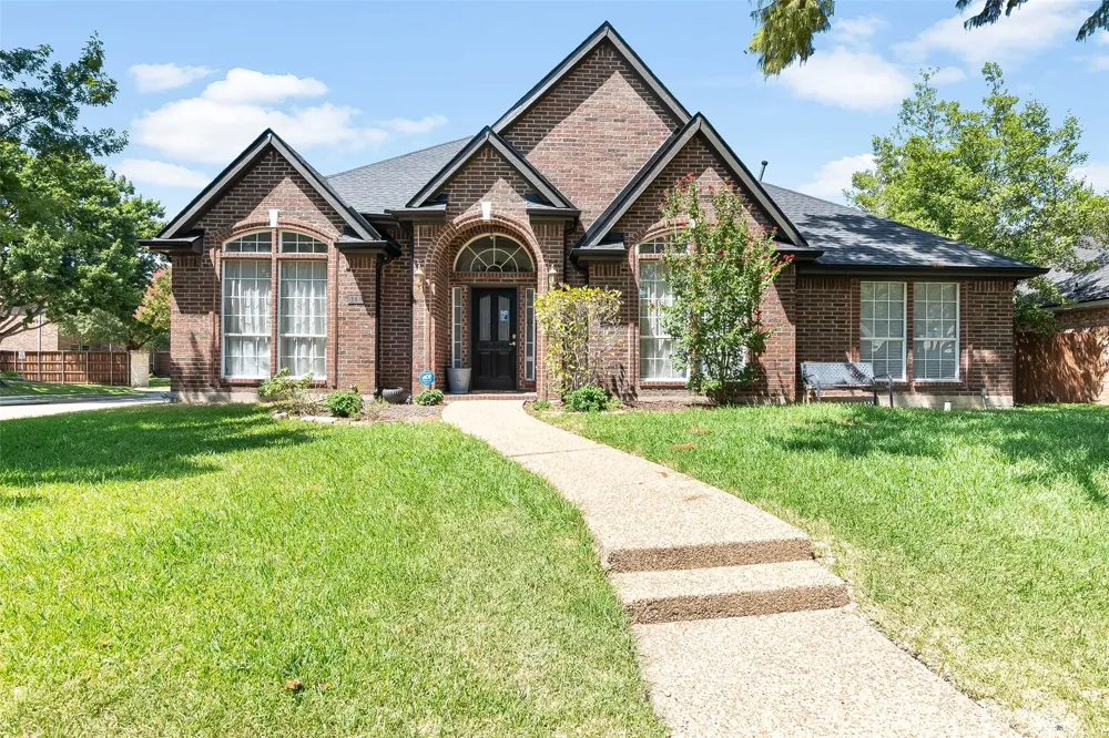 144 Hearthwood Drive Coppell, TX 75019