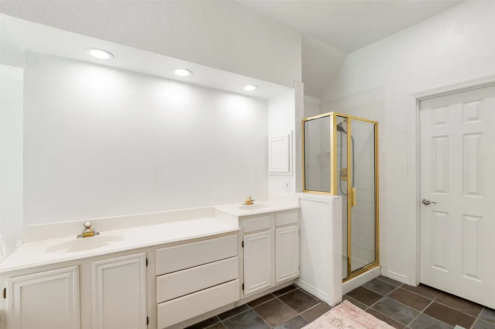 144 Hearthwood Drive Coppell, TX 75019