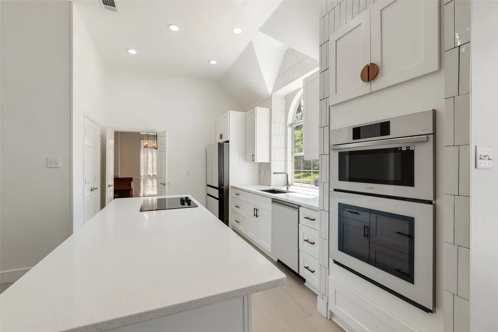 144 Hearthwood Drive Coppell, TX 75019