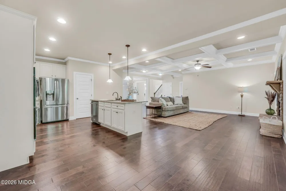 231 Homestead Circle Forsyth, GA 31029