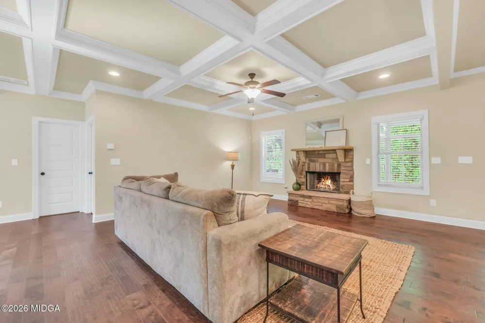 231 Homestead Circle Forsyth, GA 31029