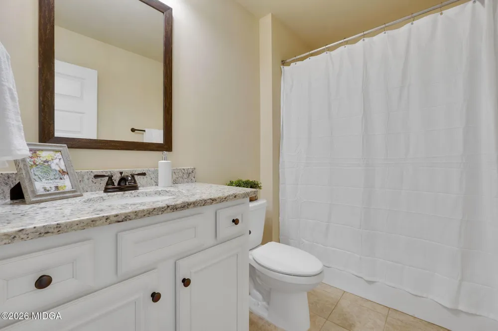 231 Homestead Circle Forsyth, GA 31029