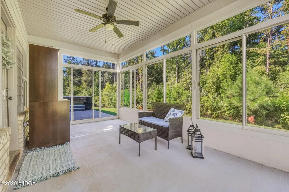 231 Homestead Circle Forsyth, GA 31029