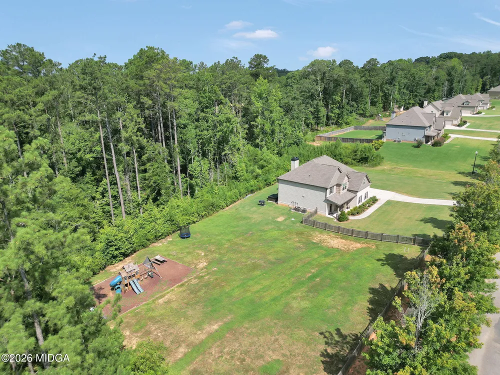 231 Homestead Circle Forsyth, GA 31029