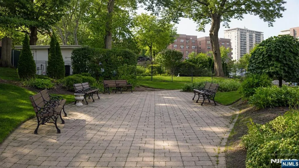 301 Beech Street 11H Hackensack, NJ 07601