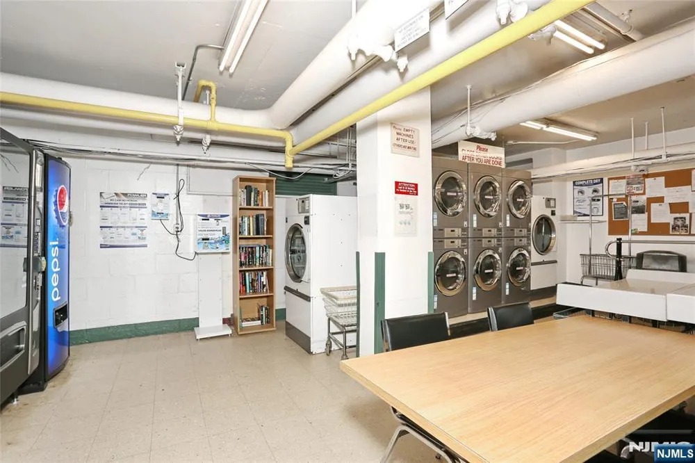 301 Beech Street 11H Hackensack, NJ 07601