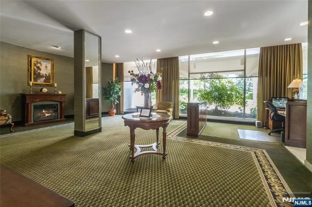 301 Beech Street 11H Hackensack, NJ 07601