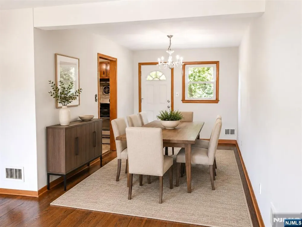 432 Hamilton Place Hackensack, NJ 07601